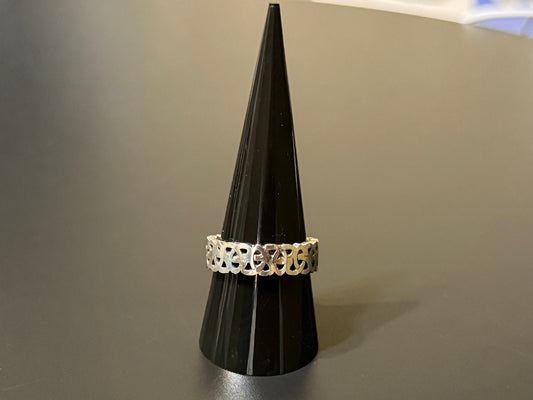 Handmade 5mm silver band with Celtic knot pattern