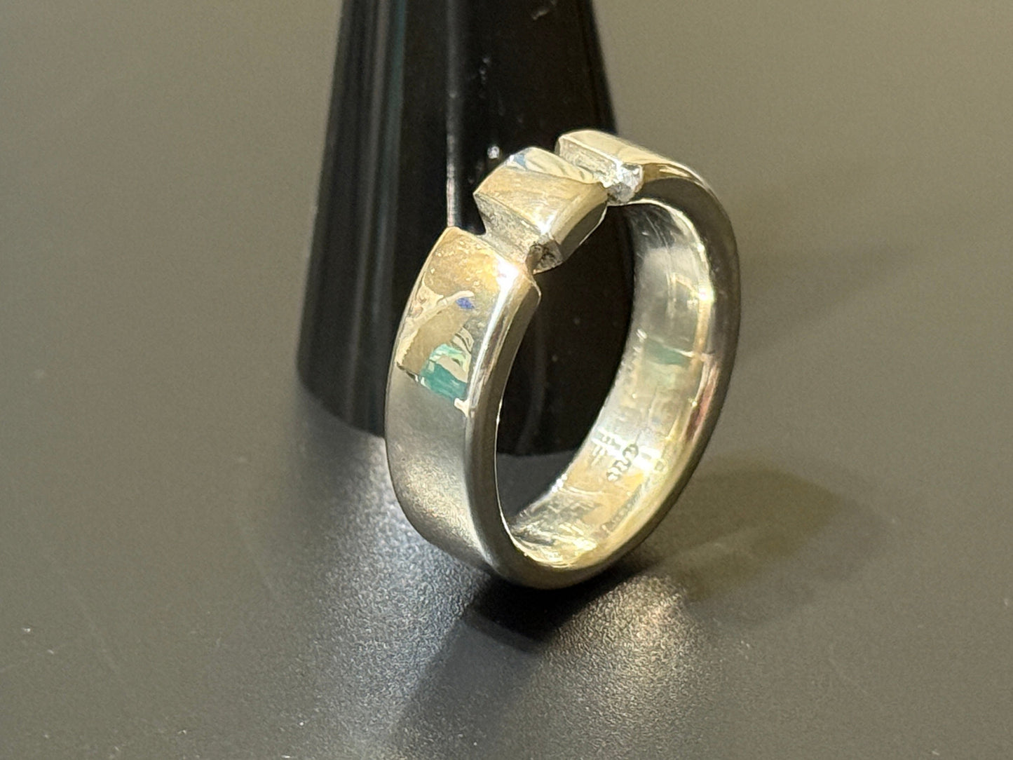 Silver Stylized Band