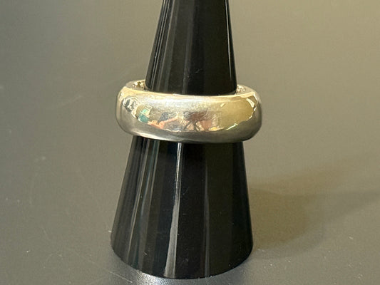 Handmade 5mm wide silver band with rounded top