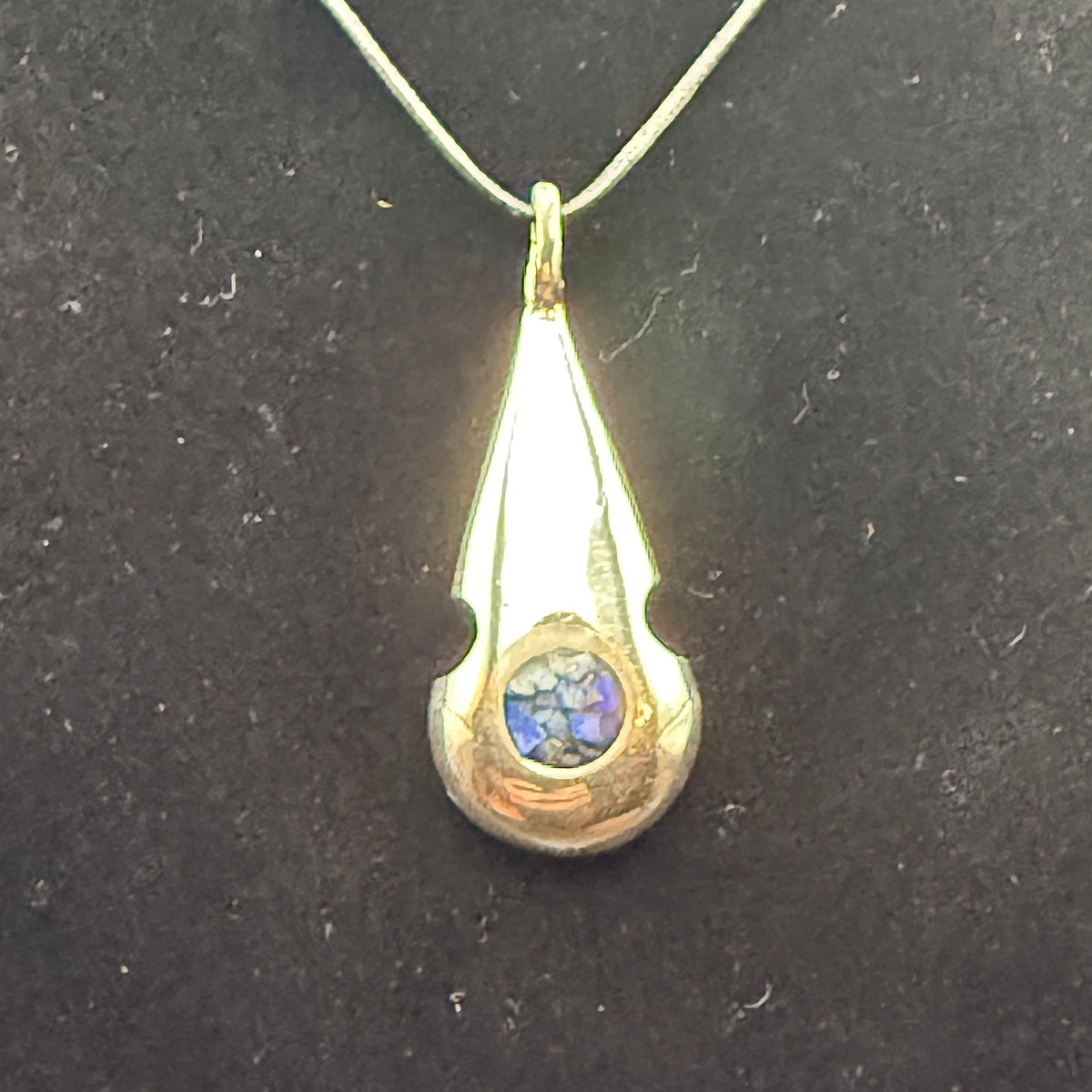 Handmade silver pendant with lapis natural stone chips and scalloped edge