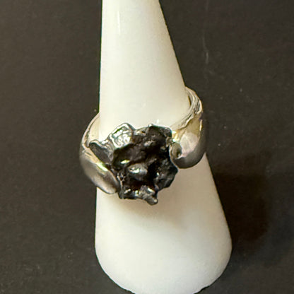 Silver barbell ring with meteorite